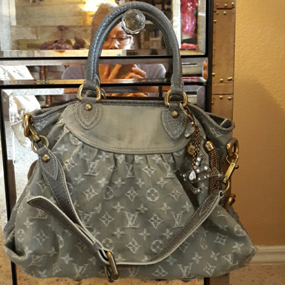 💖💖💖Authentic Louis Vuitton purse💖💖💖